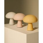 GUBI Obello lámpara de mesa portátil, amarillo suave, imagen de decoración