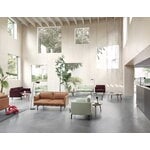 Muuto Outline Sofa, 2-Sitzer, schwarzes Metall - Refine Leder Cognac, dekorationsbild