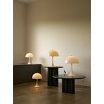 Louis Poulsen Panthella 320 table lamp, opal white, decoration image