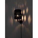 Pilke Lights Pilke Signature 18 varrellinen seinävalaisin, musta, sisustuskuva