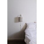 Pilke Lights Pilke Signature 18 varrellinen seinävalaisin, valkoinen, sisustuskuva