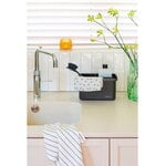 Brabantia SinkSide siivousjärjestelijä, tummanharmaa, sisustuskuva