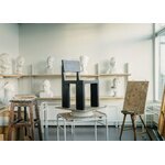 Vaarnii 001 dining chair, black, decoration image