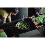 Fiskars Hard Face paistinpannu, 24 cm, sisustuskuva