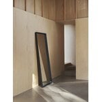 Muuto Arced mirror, 170 x 61 cm, midnight blue, decoration image