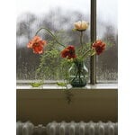 Muuto Silent vase, 11 cm, dark green, decoration image
