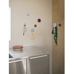 Muuto Dots Wood ripustin, vaaleansininen, sisustuskuva