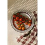 Ferm Living Tumbled lautanen, 20 cm, ruostumaton teräs, näkymä 2