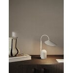 ferm LIVING Lampada portatile Arum, cashmere