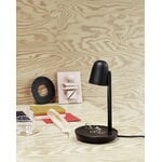 Muuto Focus table lamp, black, decoration image
