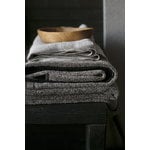 Lapuan Kankurit Kivi bath towel, black - linen, decoration image