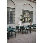 Muuto Linear Steel side chair, dark green, decoration image