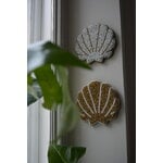 MUM's Shell seinäkoriste, valkoinen - kulta, sisustuskuva