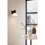 Anglepoise Type 80 W4 seinävalaisin, suora seinäkytkentä, mattamusta-opaali valkoinen, sisustuskuva