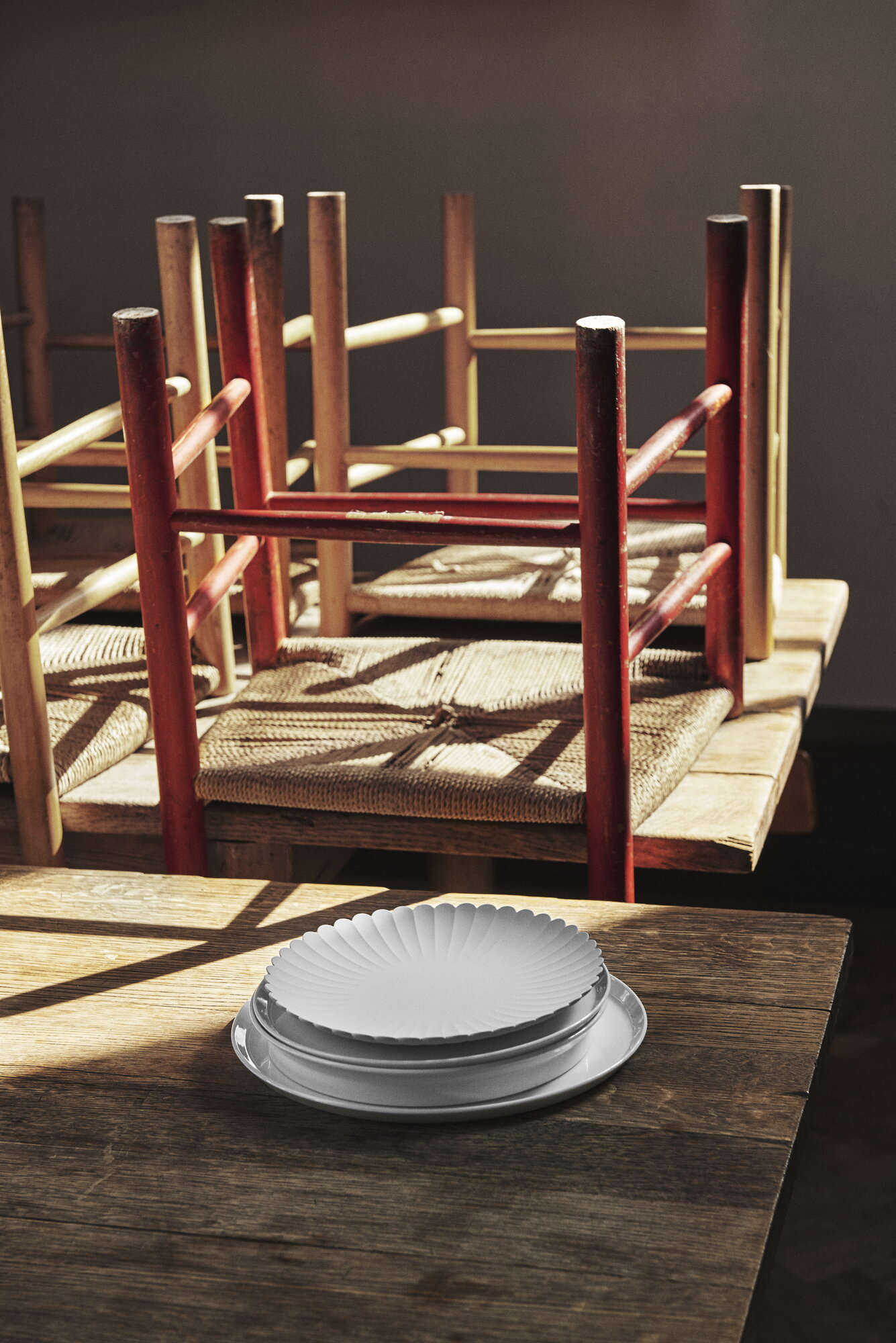 1616 / arita japan TY Palace 220 plate, unglazed grey | Finnish