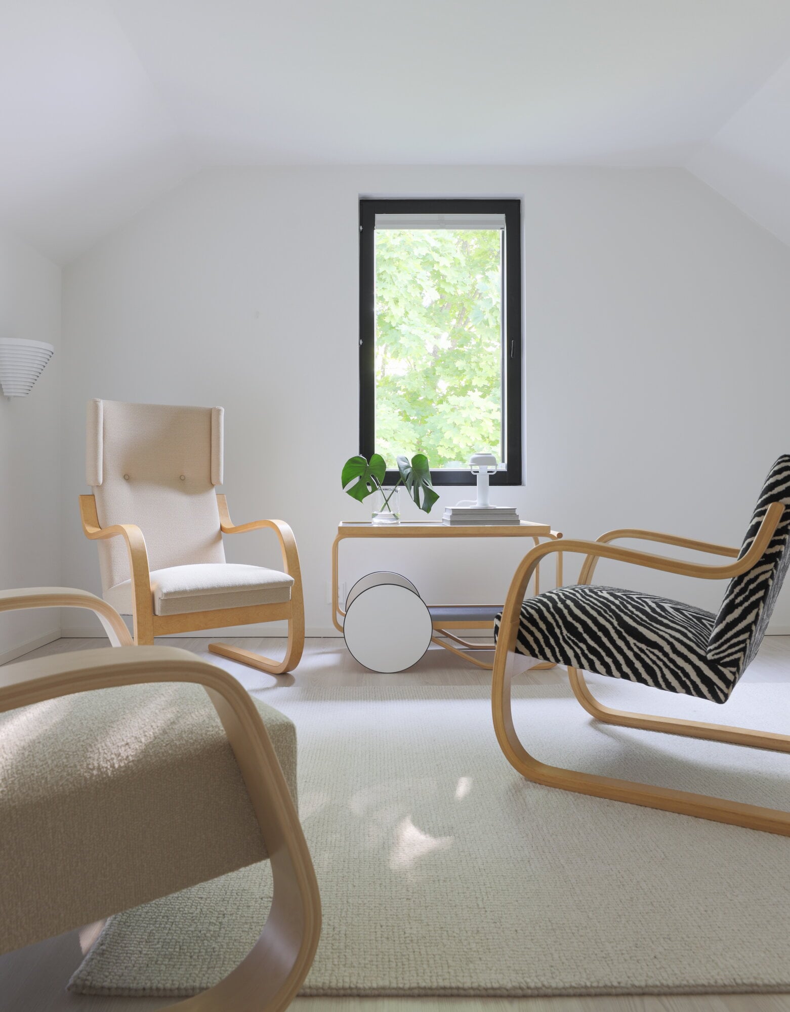 Artek Aalto 401 armchair, honey stained - Vidar 323 | Finnish