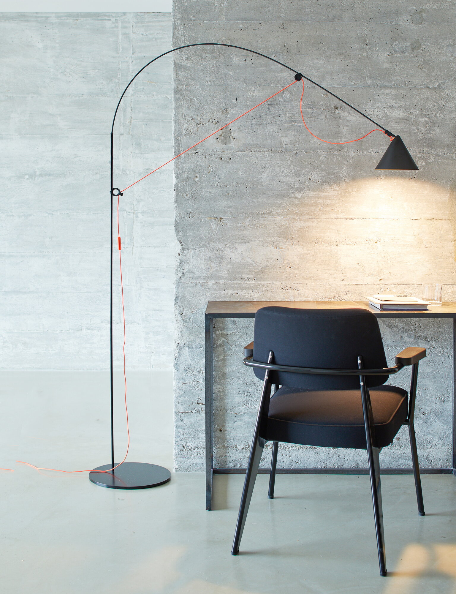 Midgard AYNO L floor lamp, 2700K, black - orange | Finnish Design