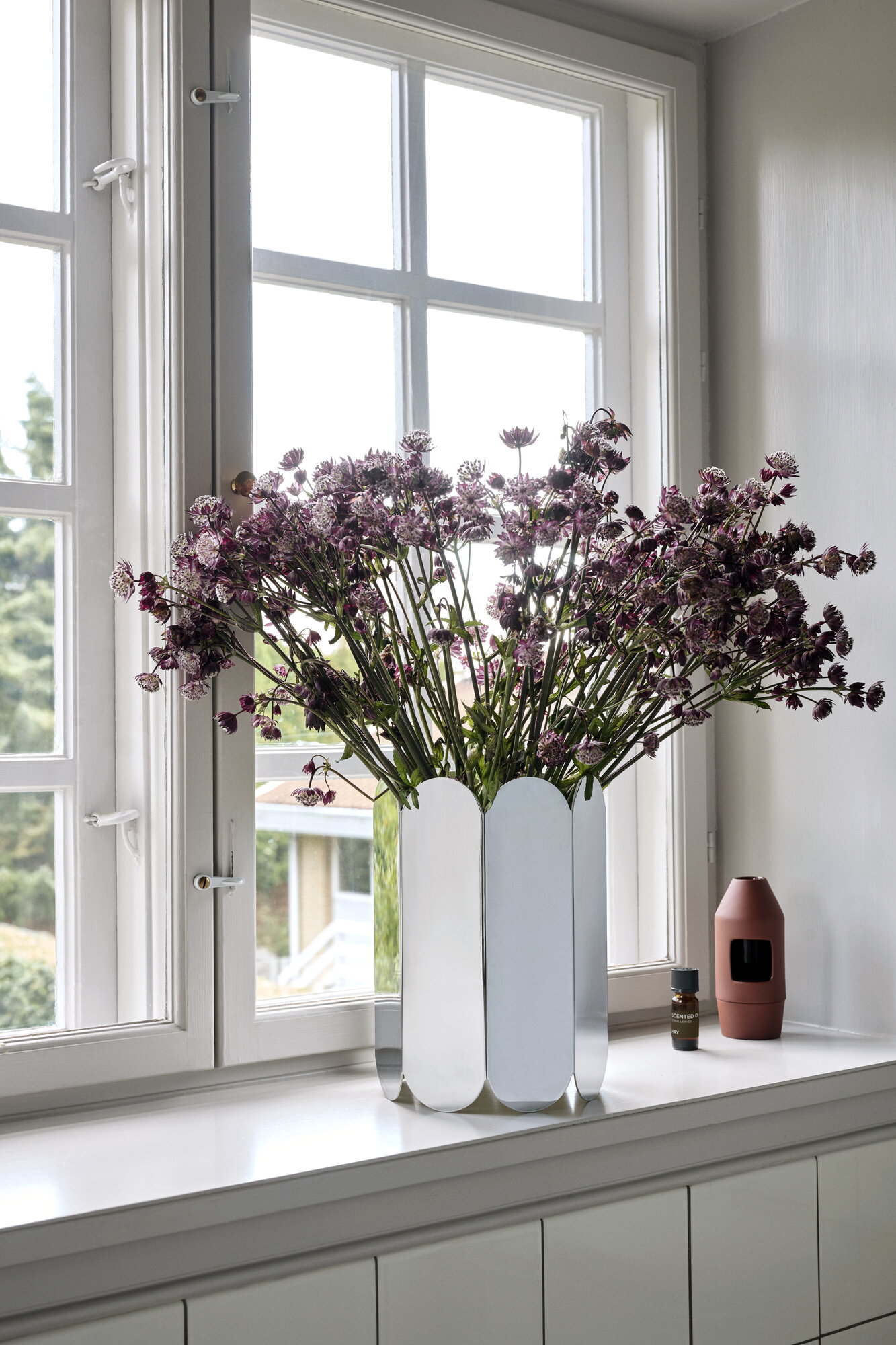 HAY Arcs vase, mirror | Finnish Design Shop