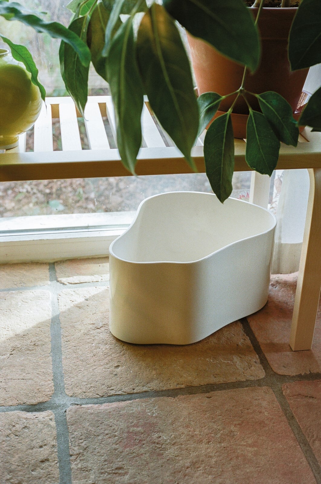 Artek Riihitie plant pot A, large, white gloss | Finnish Design Shop