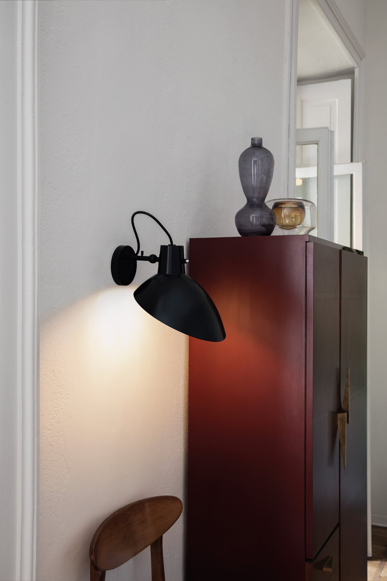 Astep VV Cinquanta wall lamp with switch, black | Finnish Design Shop
