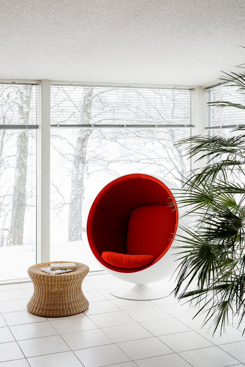 Eero Aarnio Originals Ball Chair, white red Finnish Design Shop
