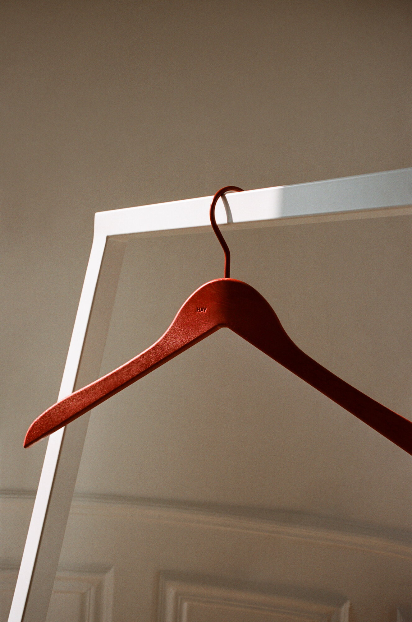 HAY Loop Stand hall, white | Finnish Design Shop