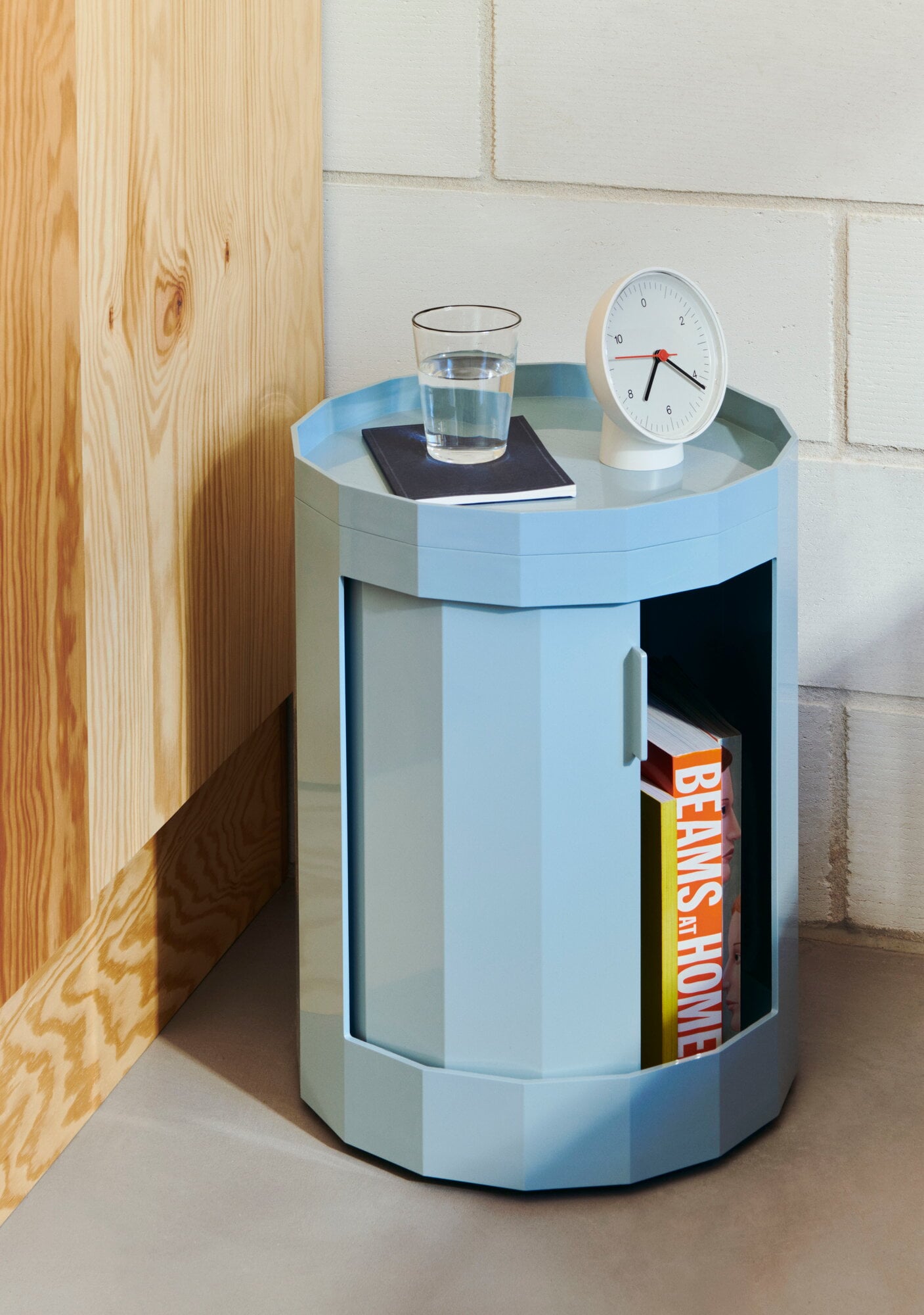 HAY Facet cabinet incl. feet and castors, low, misty blue