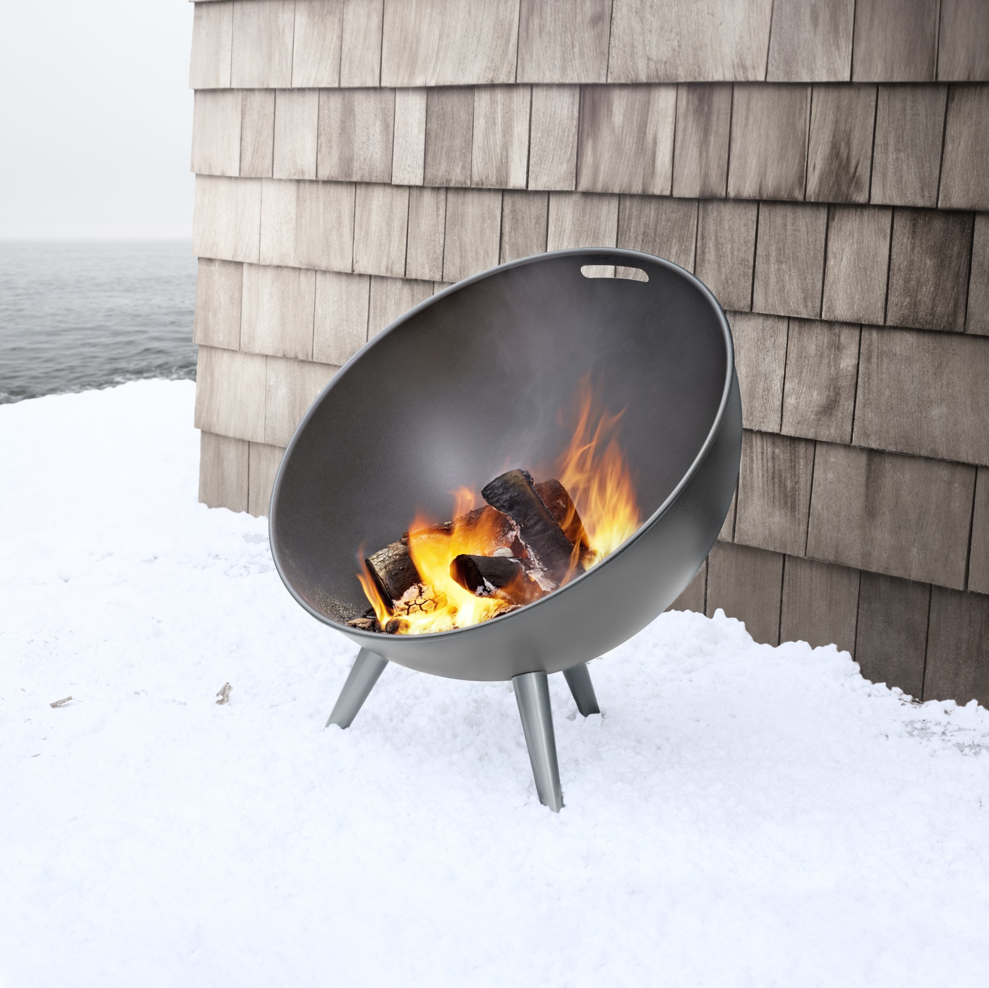 Eva Solo FireGlobe Outdoor Fire Pit - Thumbnail 3