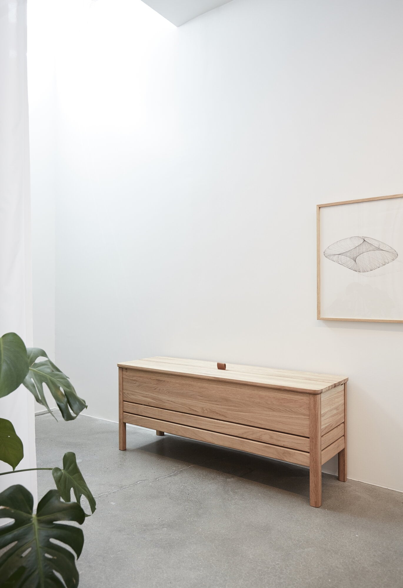 Form & Refine A Line storage bench, 111 cm, oak | Finnish Design Shop
