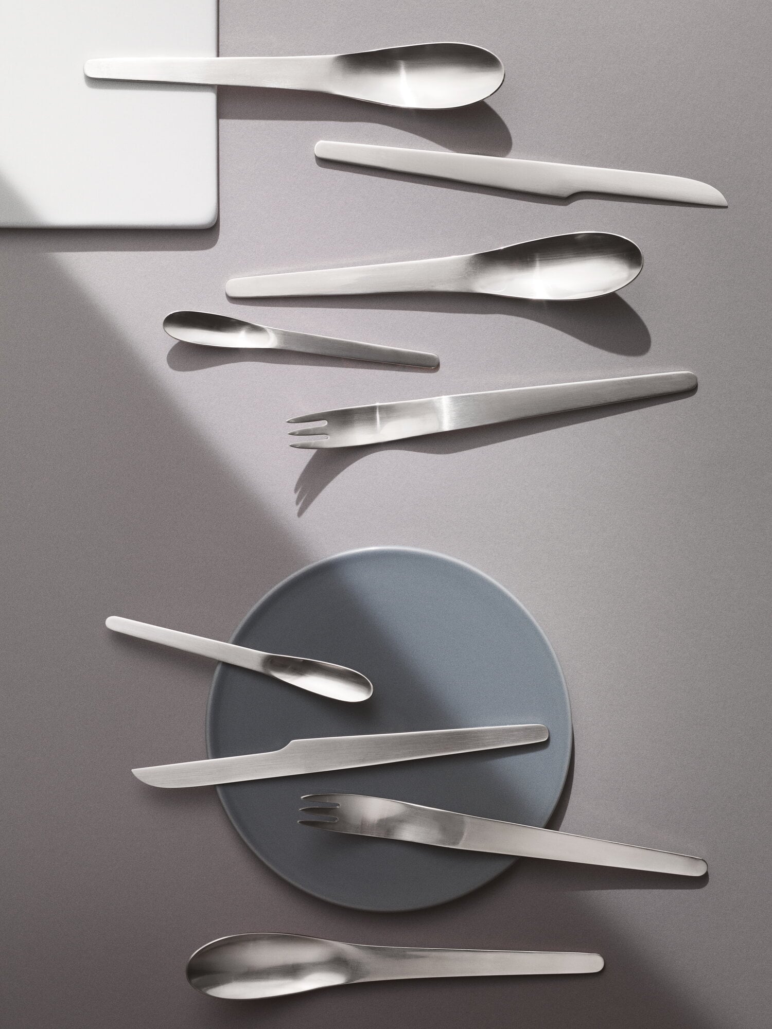 Georg Jensen Arne Jacobsen cutlery set, 24 parts | Finnish Design
