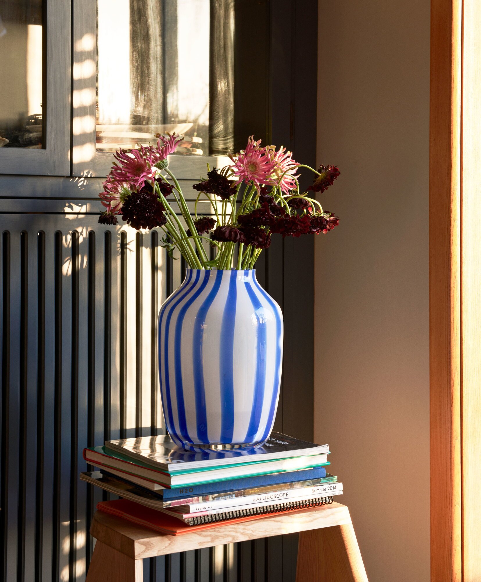 HAY フラワーベース　JUICE VASE HAY Juice vase, high, blue | Finnish Design Shop