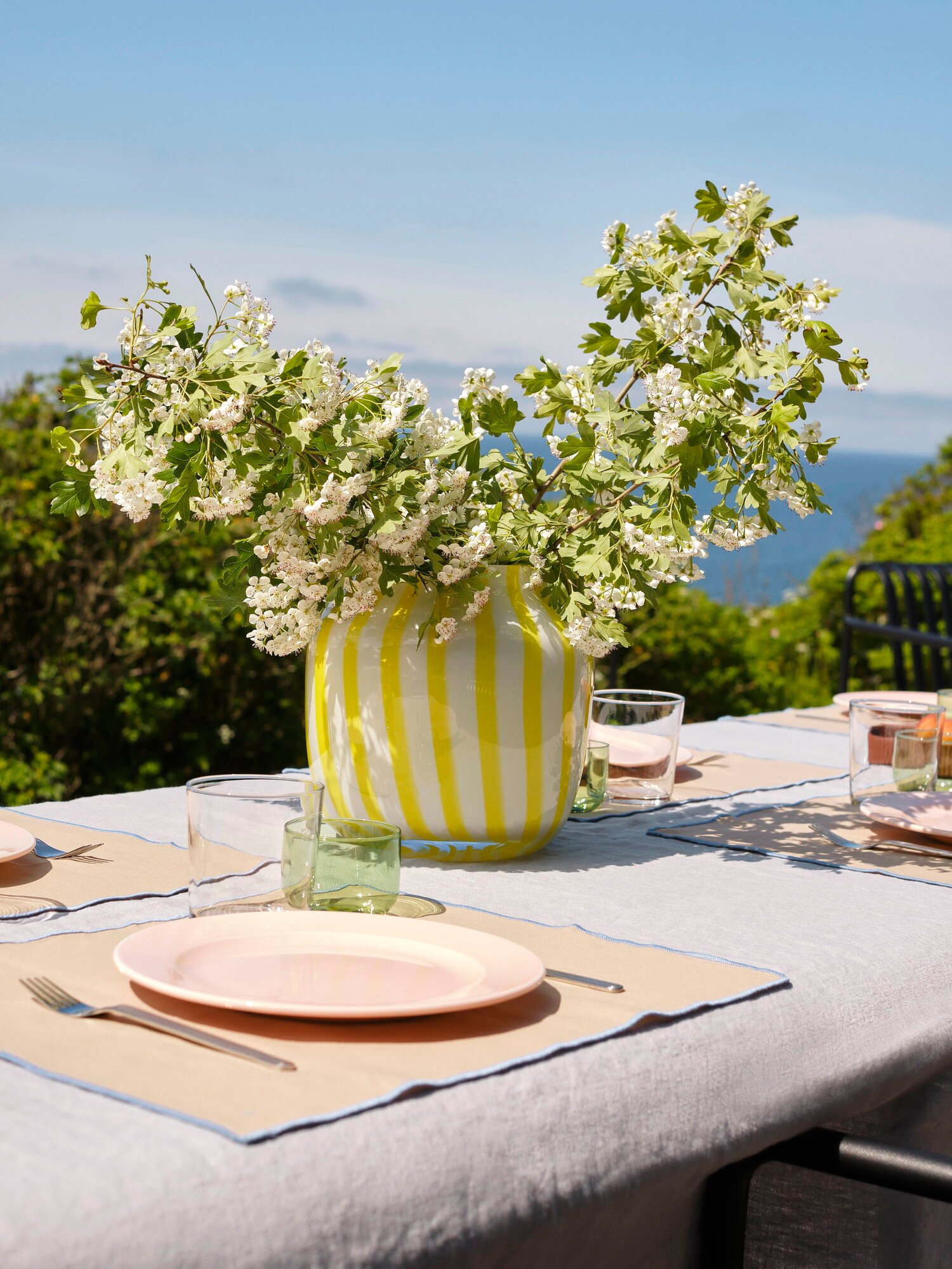 HAY フラワーベース　JUICE VASE HAY - Juice vase | Connox