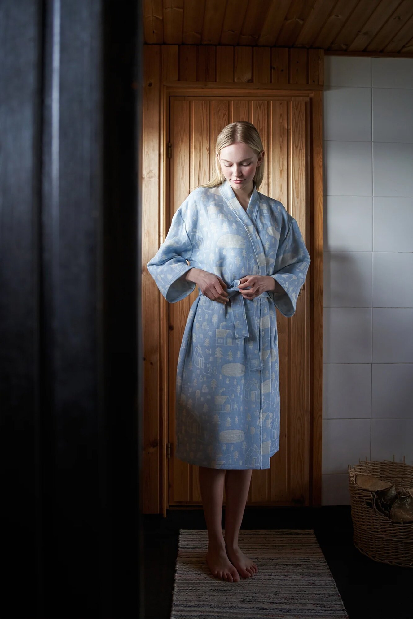 Kauniste Sauna bath robe, light blue | Finnish Design Shop