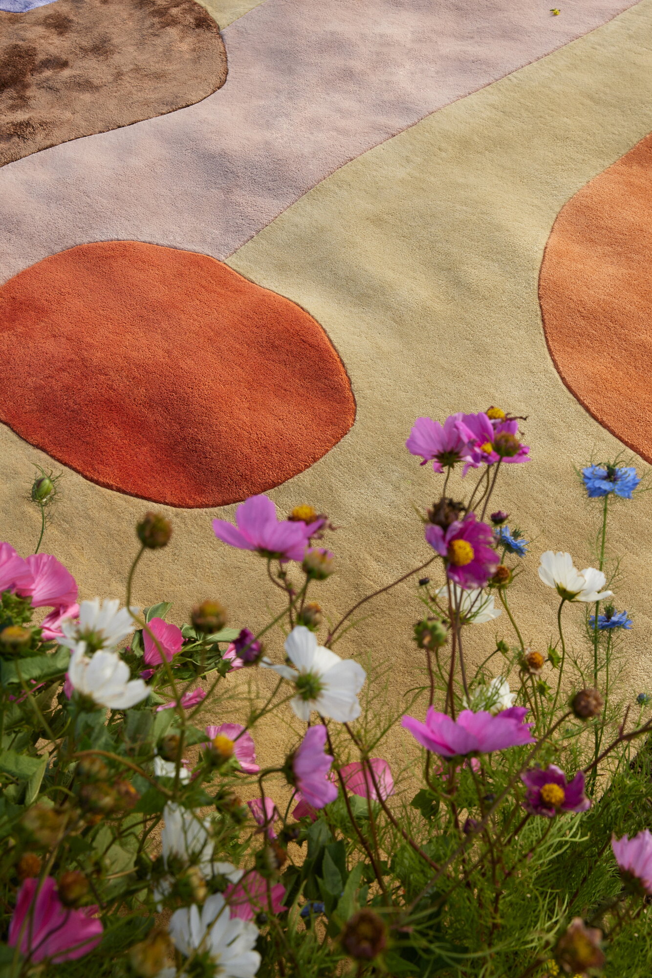 LAYERED Poppykalas Magical Garden rug, beige | Finnish Design Shop