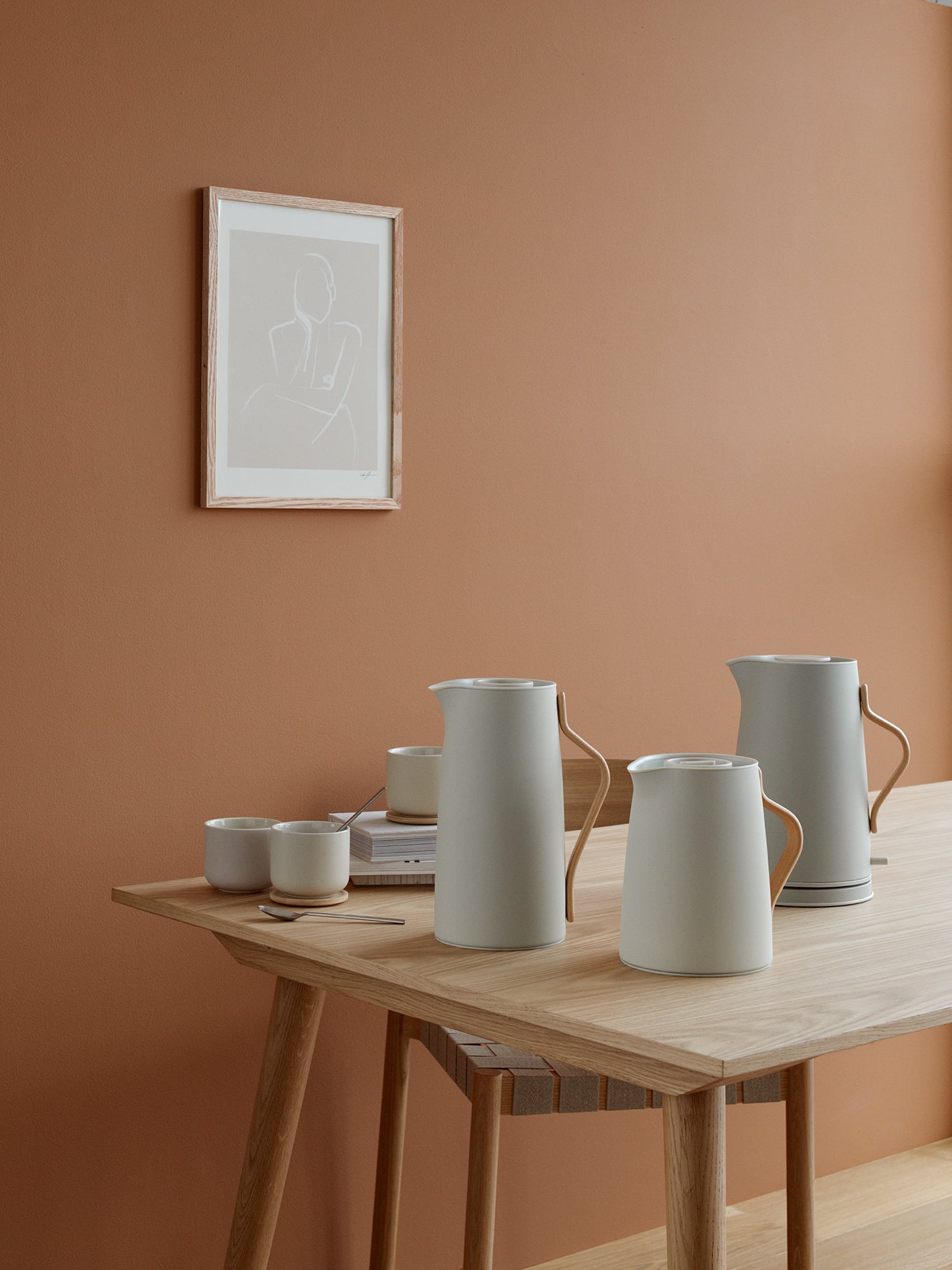 Thermos Stelton Emma 1L – Théière Isotherme Design – Blanc Et Bleu