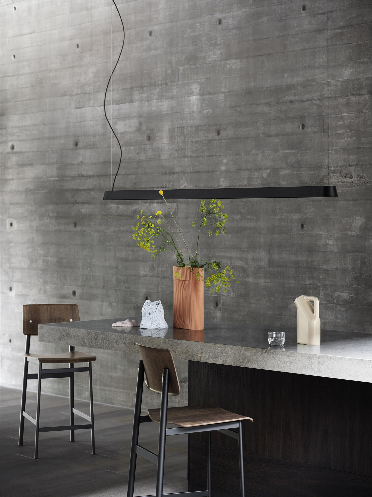 Muuto Linear pendant, 169,2 cm, black | Finnish Design Shop