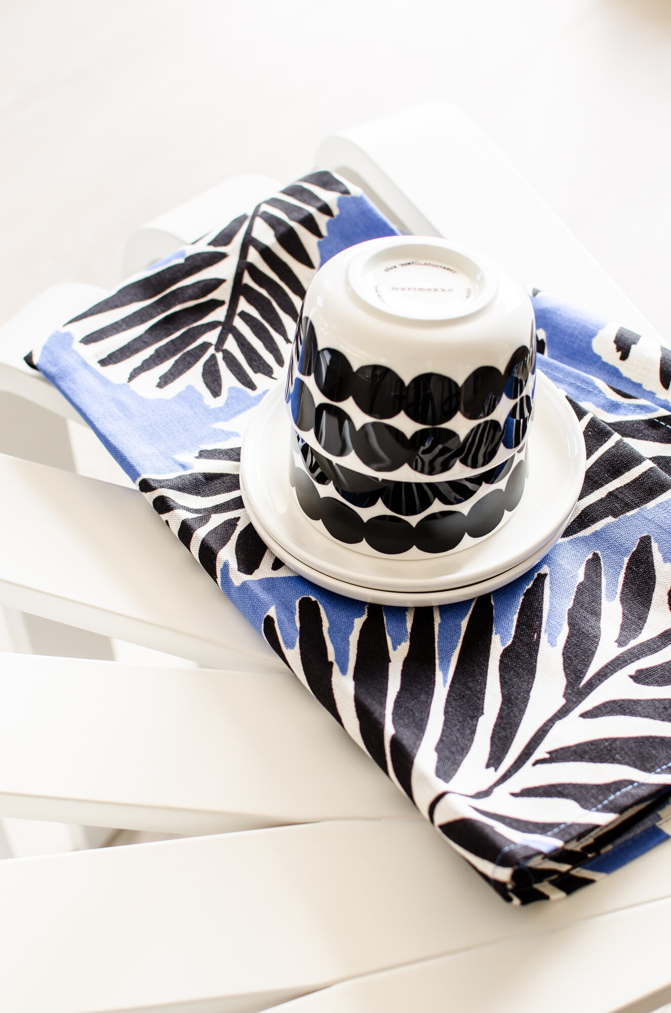 marimekko oiva SIIRTOLAPUUTARHA 2枚セット Marimekko Oiva - Siirtolapuutarha espresso cup and plate | Finnish