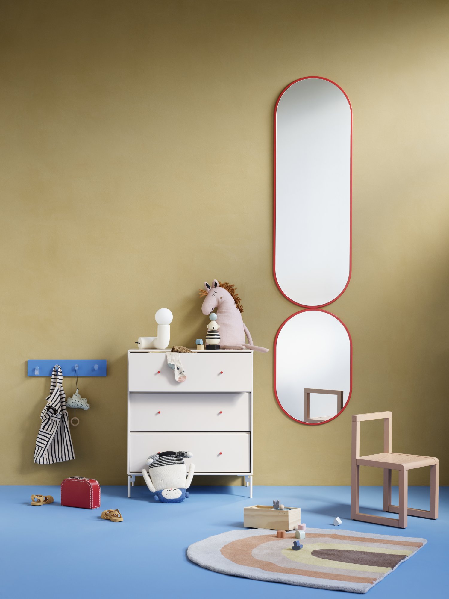 Mirror Figure Montana Furniture Figure wall mirror, 158 Oat | Finnish Design Shop