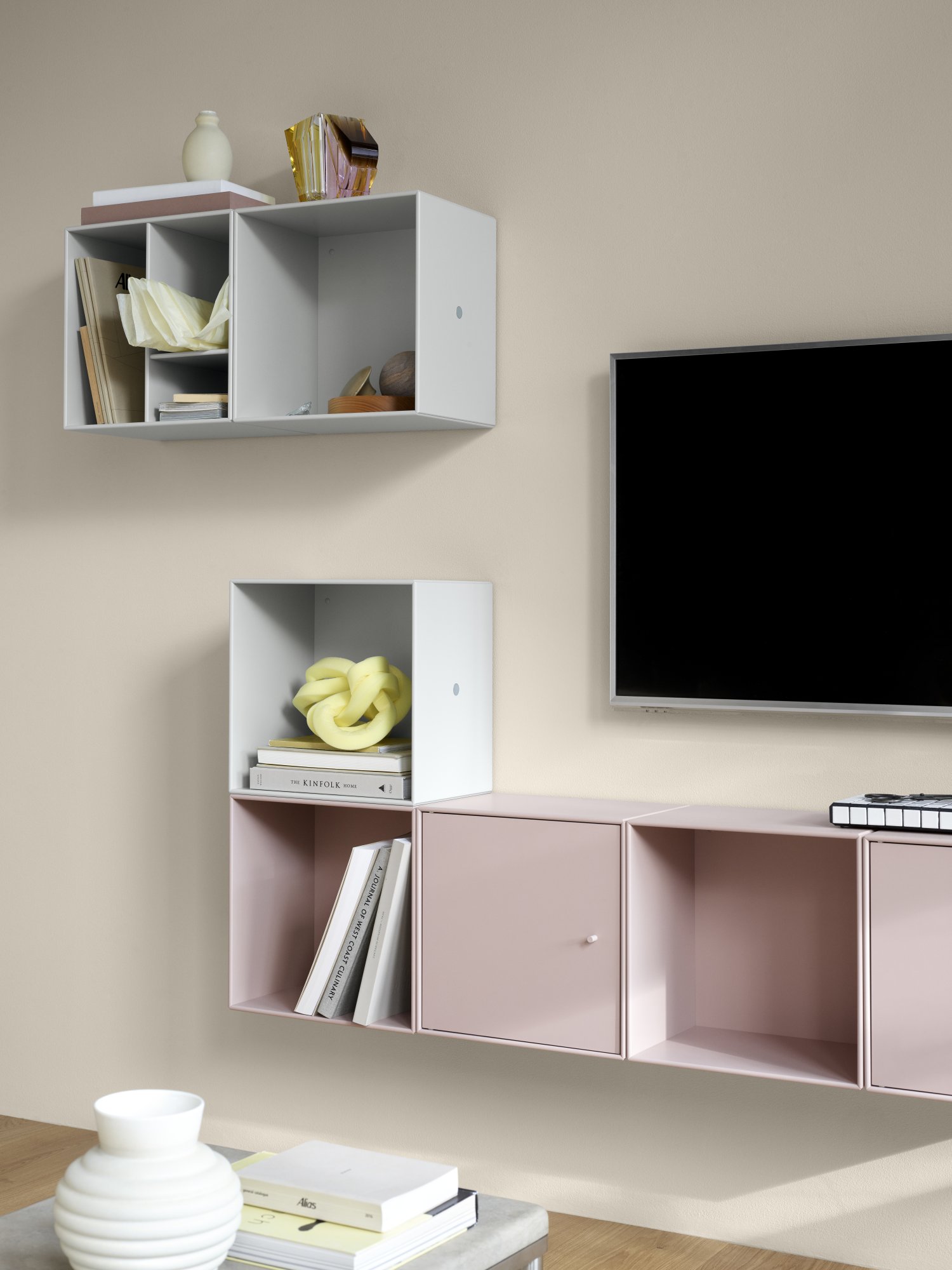 Montana mini シェルフ　mushroom Montana Furniture Montana Mini module with shelves, 09 Nordic