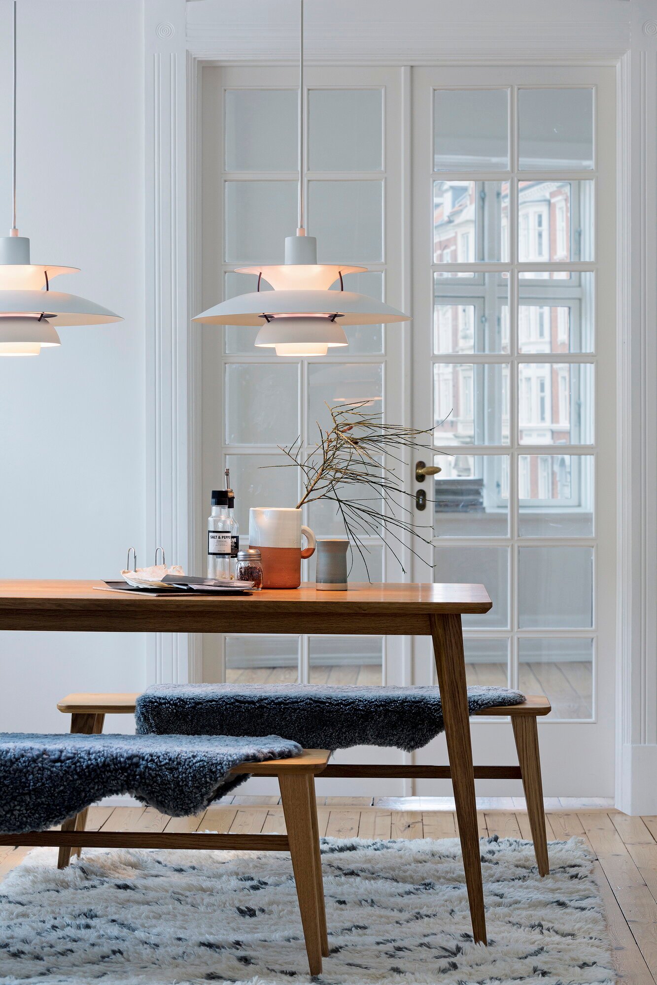 Louis Poulsen PH5+ ホワイトType 17241 Louis Poulsen PH 5 pendant, white classic | Finnish Design Shop