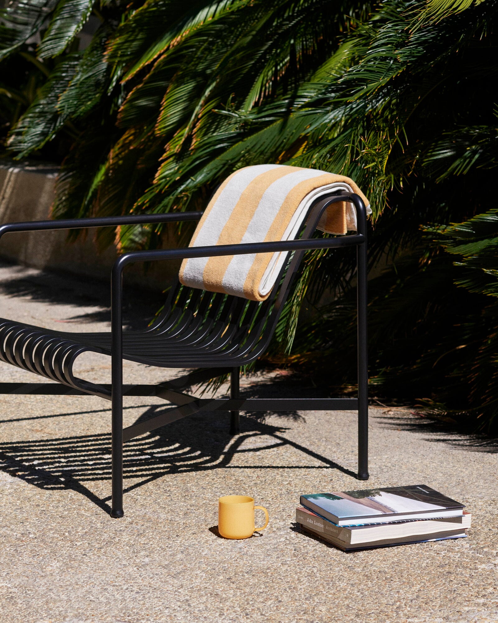 HAY Palissade lounge chair, low, anthracite | Finnish Design Shop