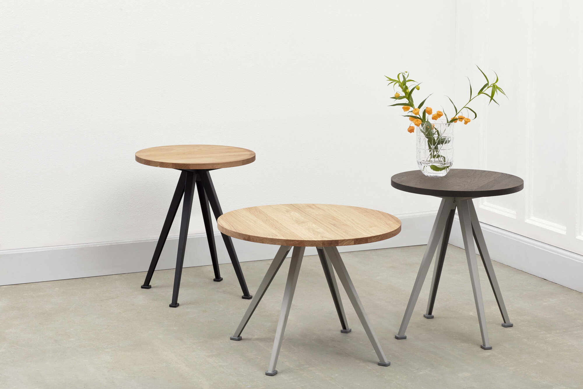 HAY PYRAMID COFFEE TABLE 51 テーブル HAY Pyramid coffee table 51, 60 cm, beige - lacquered oak