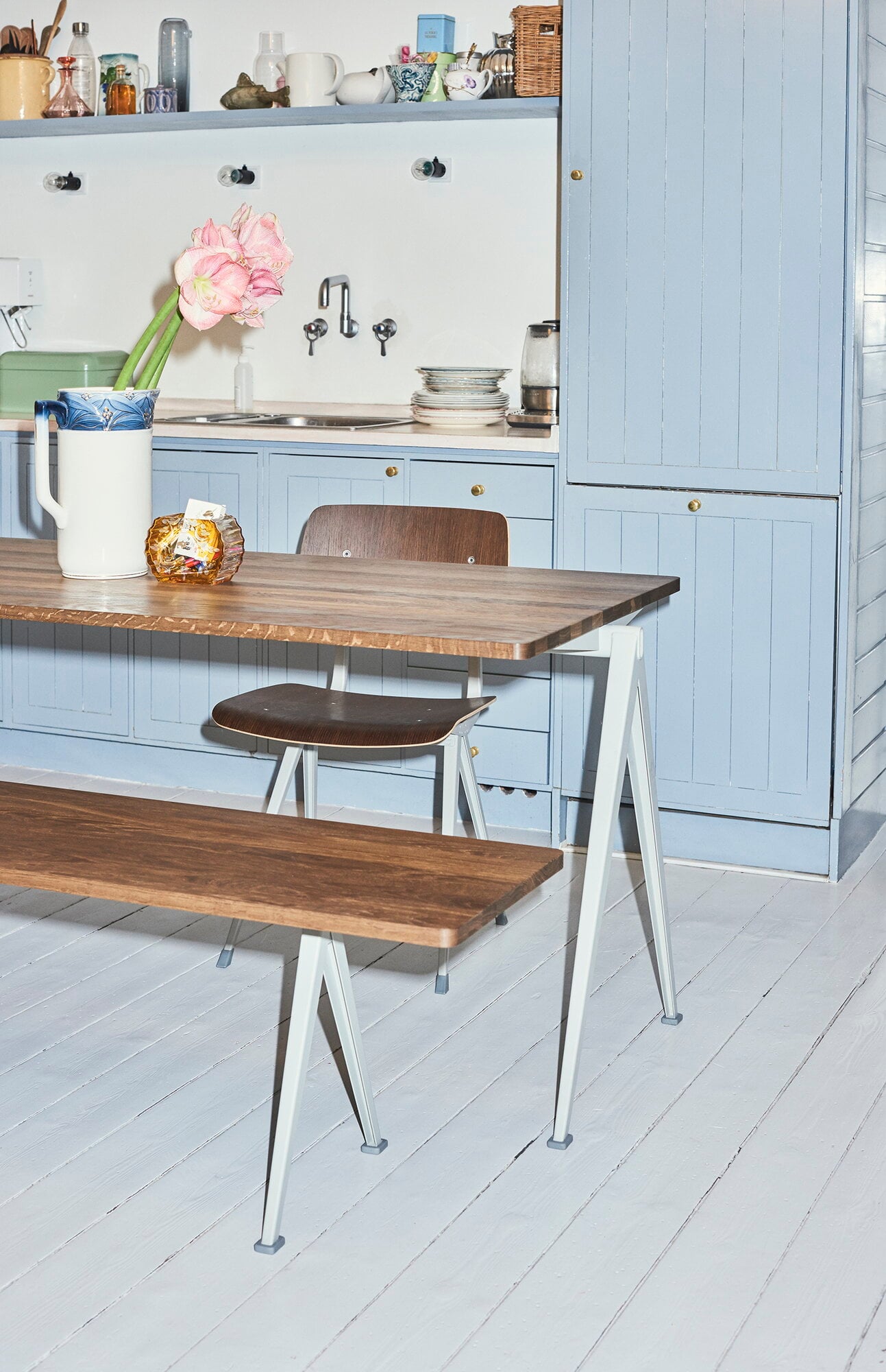 HAY Pyramid table 01, 140 x 65 cm, beige - smoked oak | Finnish