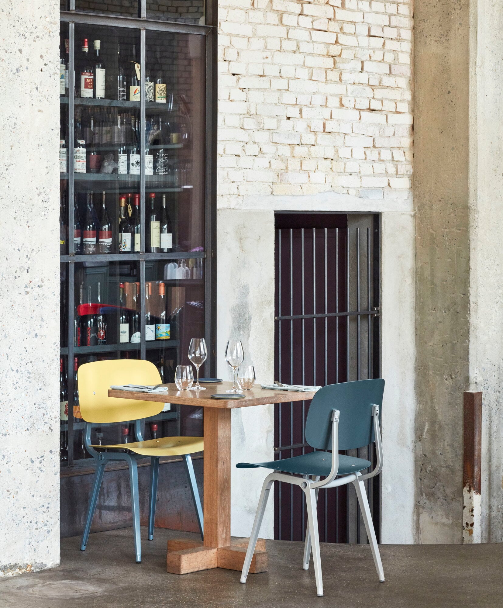 HAY Revolt chair, beige - granite grey 3.0 | Finnish Design Shop
