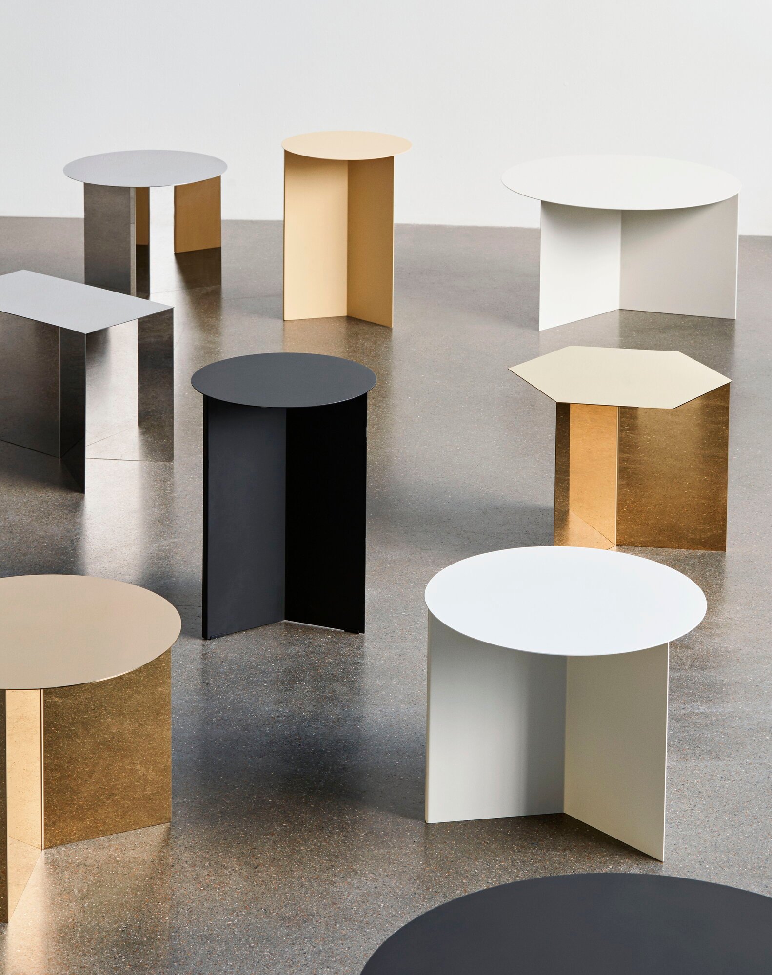 サイドテーブル・ナイトテーブル・ローテーブル HAY SLIT TABLE HIGH YELLOW HAY Slit table, 35 cm, high, light yellow | Finnish Design Shop