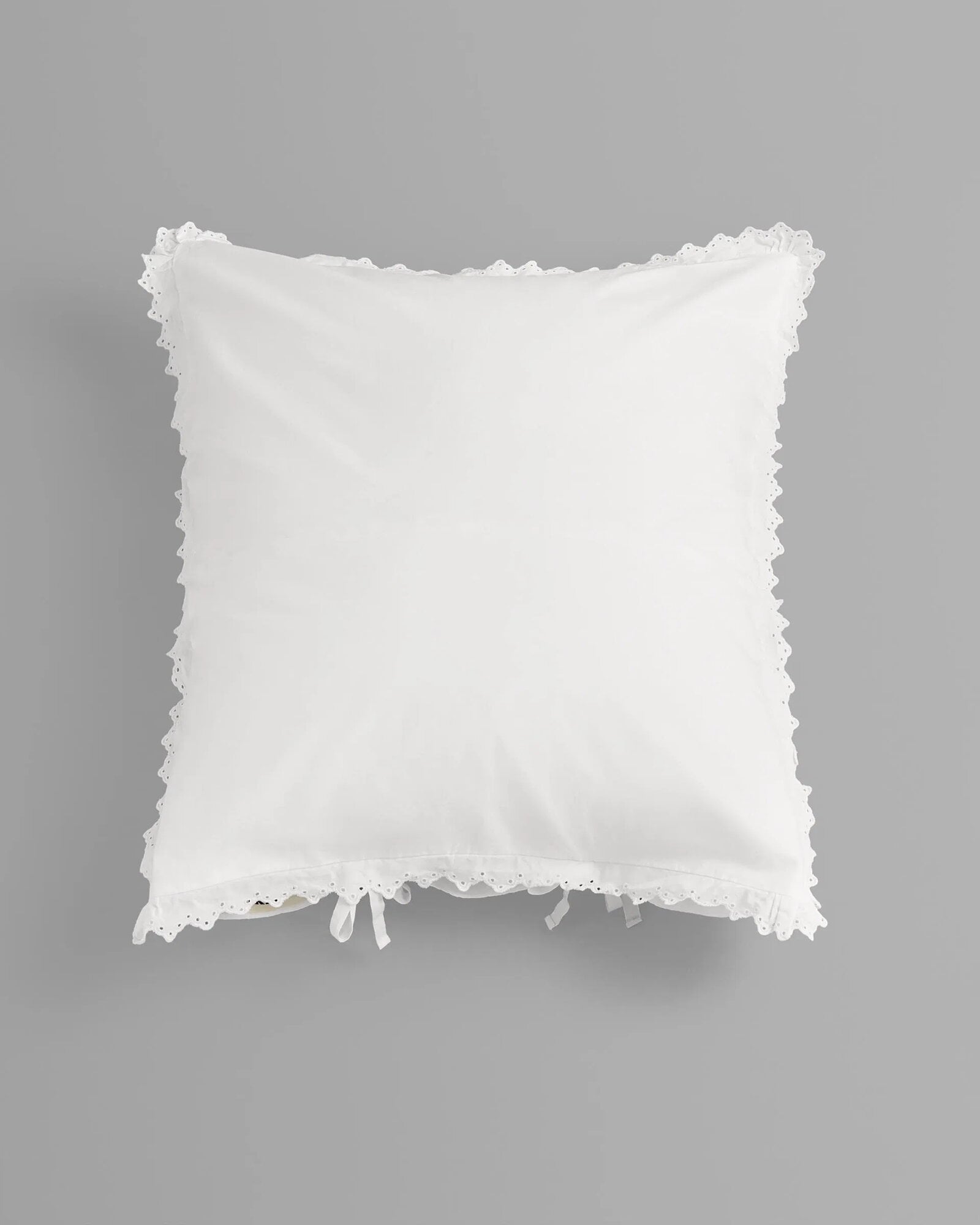 Broderie Anglaise Anaïs pillow sham - Thumbnail 2