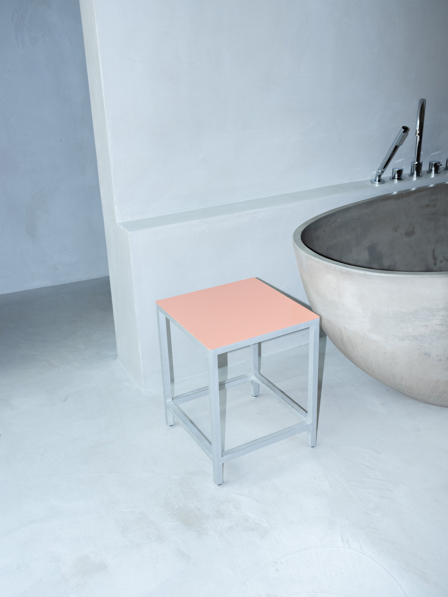 valerie_objects Alu stool, S, pink | Finnish Design Shop