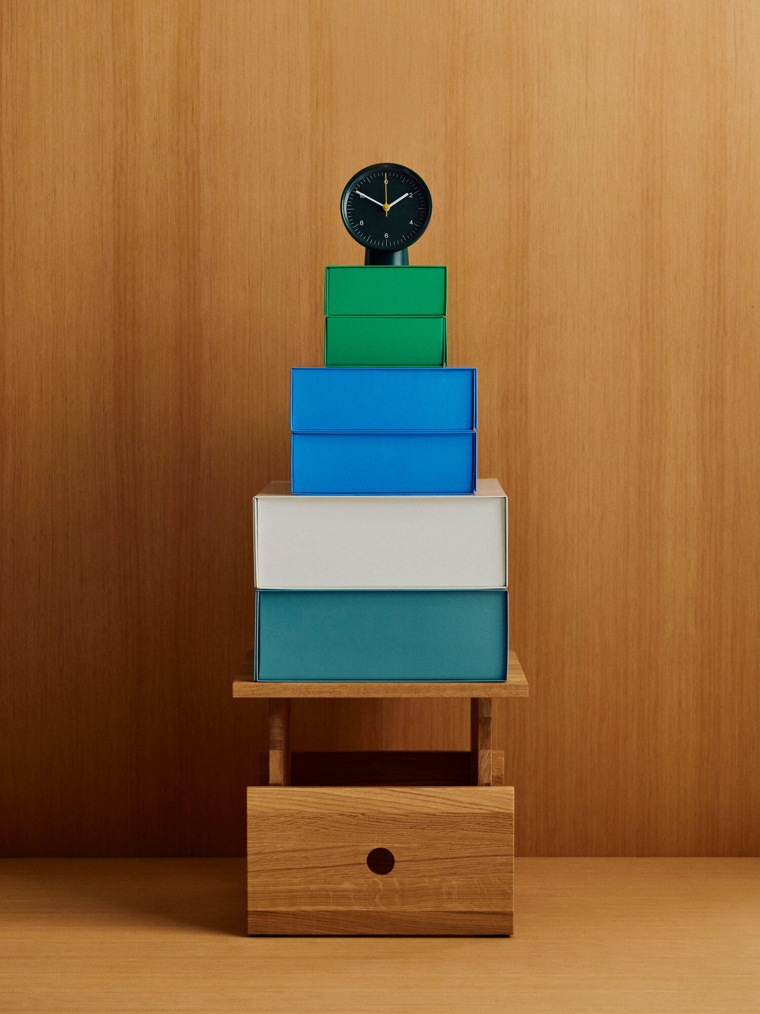 HAY Table Clock, green | Finnish Design Shop UK
