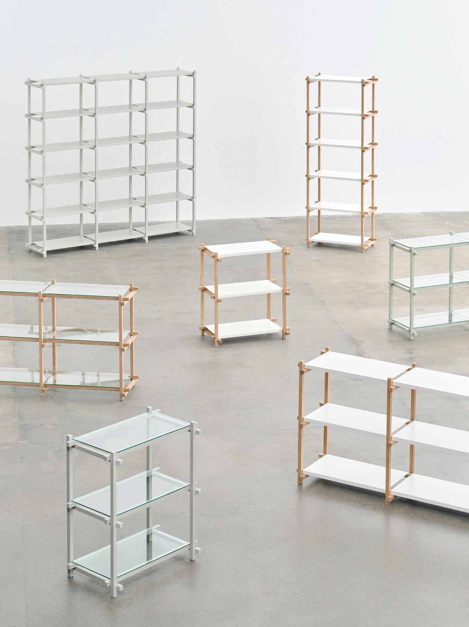 家具 HAY WOODY SHELVING 2.0 COLUMN HAY Woody Column 2.0 shelf, high, smokey grey beech - smokey grey