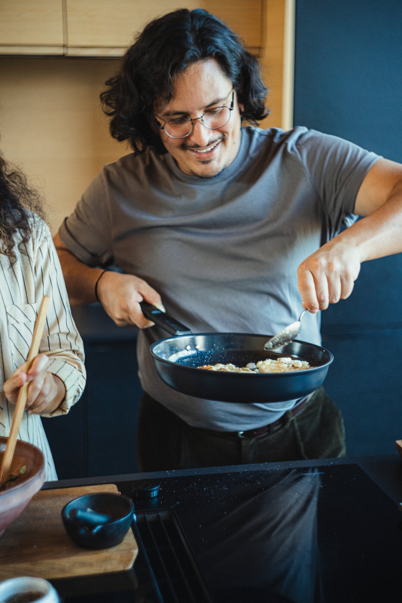 Fiskars Hard Face frying pan, 28 cm | Finnish Design Shop